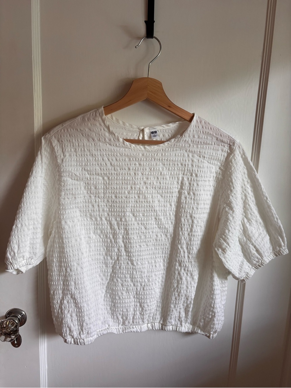 UNIQLO Cream Textured Short Sleeve Crew Top